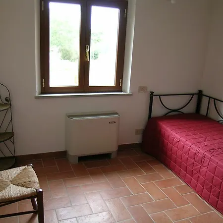 Apartment Podere Ossaia *